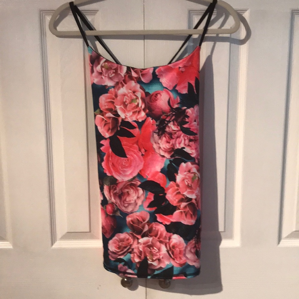 Lululemon Athletica Tank/Yoga Top